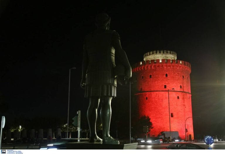 Read more about the article ΜΙΑ  ΚΟΚΚΙΝΗ  ΠΛΑΤΕΙΑ