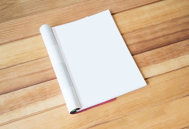 Read more about the article Ποίηση Χαϊκού – Σελίδα Λευκή –