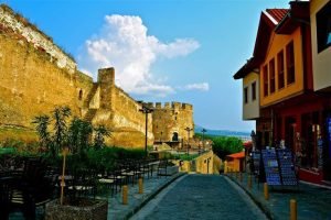 Read more about the article Ποίηση – ΠΟΤΕ ΔΕΝ ΗΜΟΥΝ –